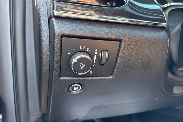 Used 2020 Jeep Grand Cherokee Trailhawk image 18