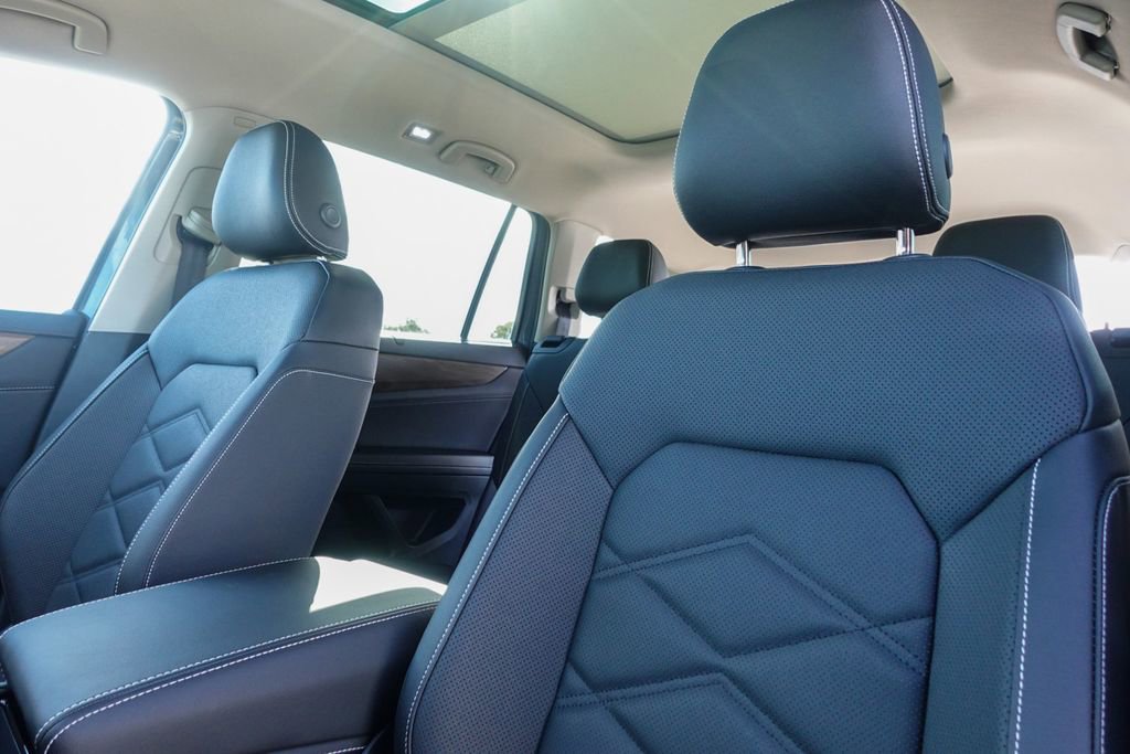 New 2026 Volkswagen Atlas SE image 24