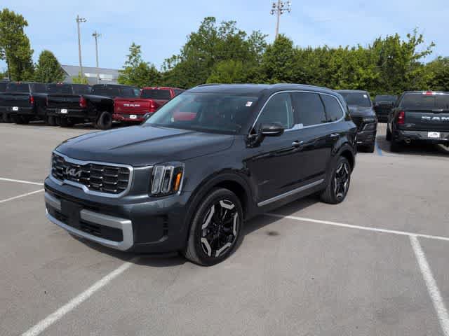 Used 2023 Kia Telluride S AWD/4WD image 4