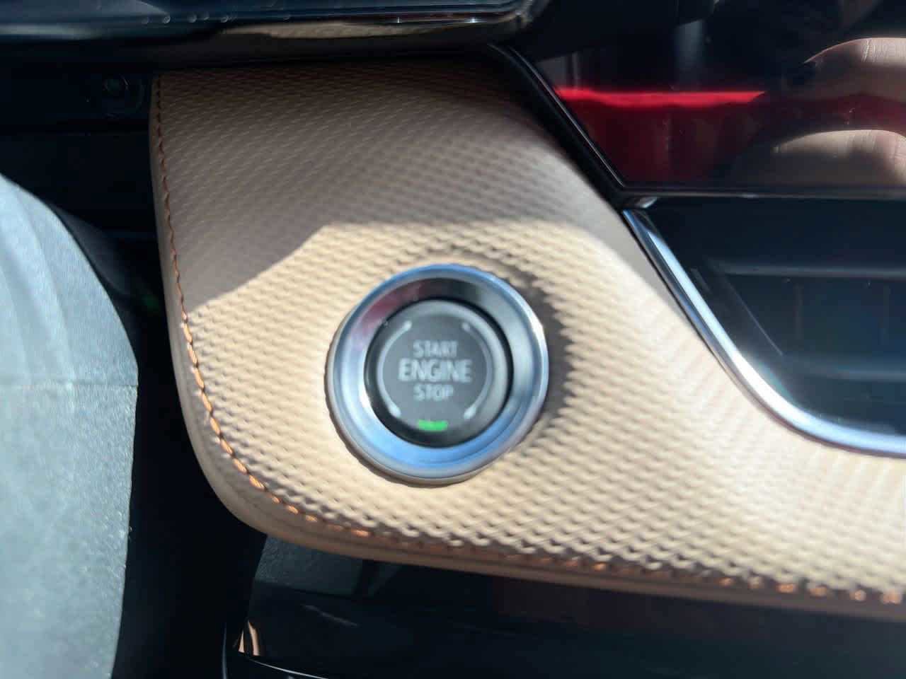 New 2026 Chevrolet Equinox ACTIV w/ Convenience Package III FWD image 29