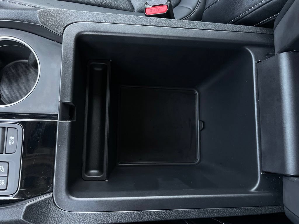 Certified 2025 Honda Pilot Touring image 21