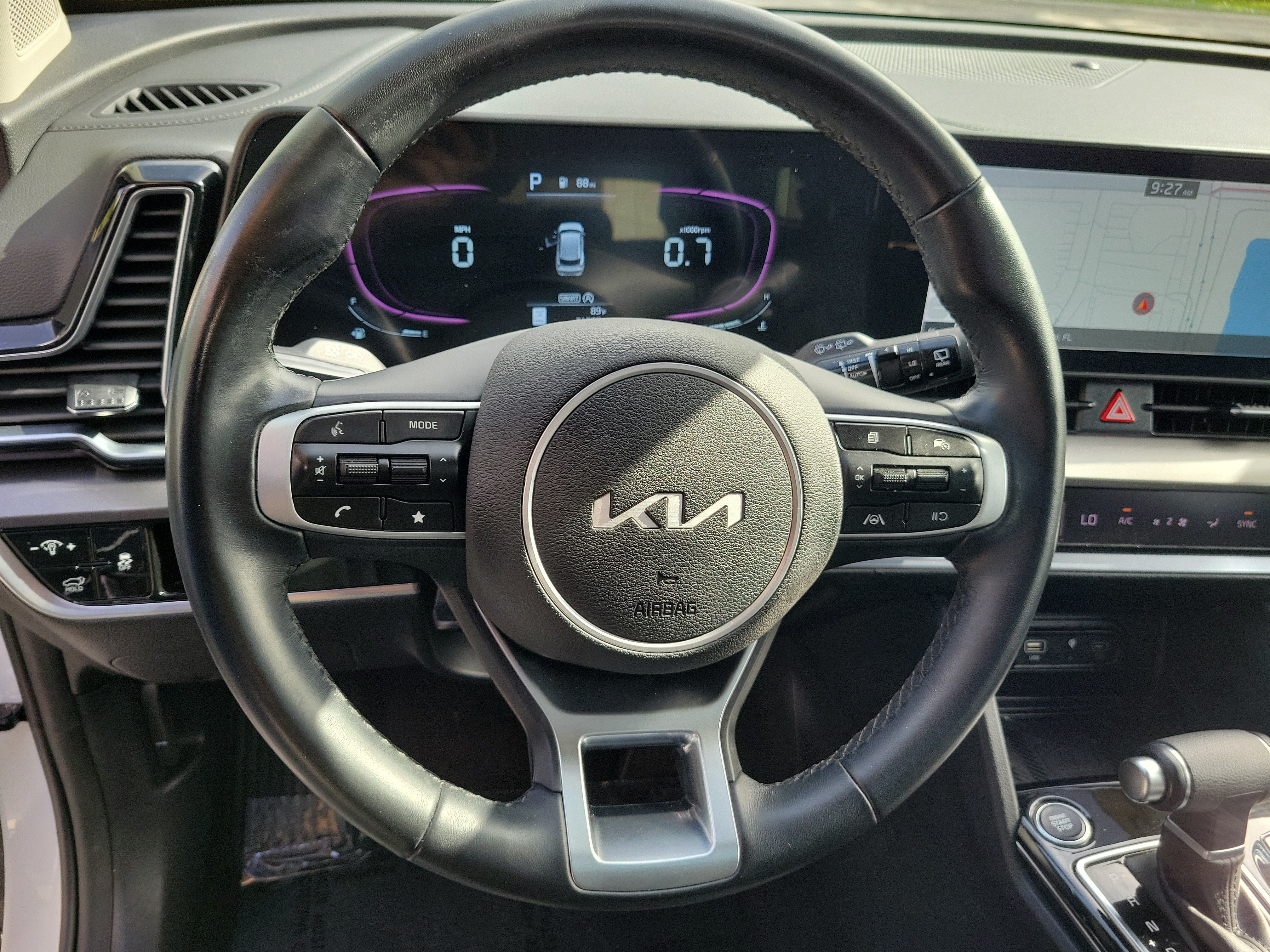 Used 2025 Kia Sportage EX w/ Premium Package FWD image 27