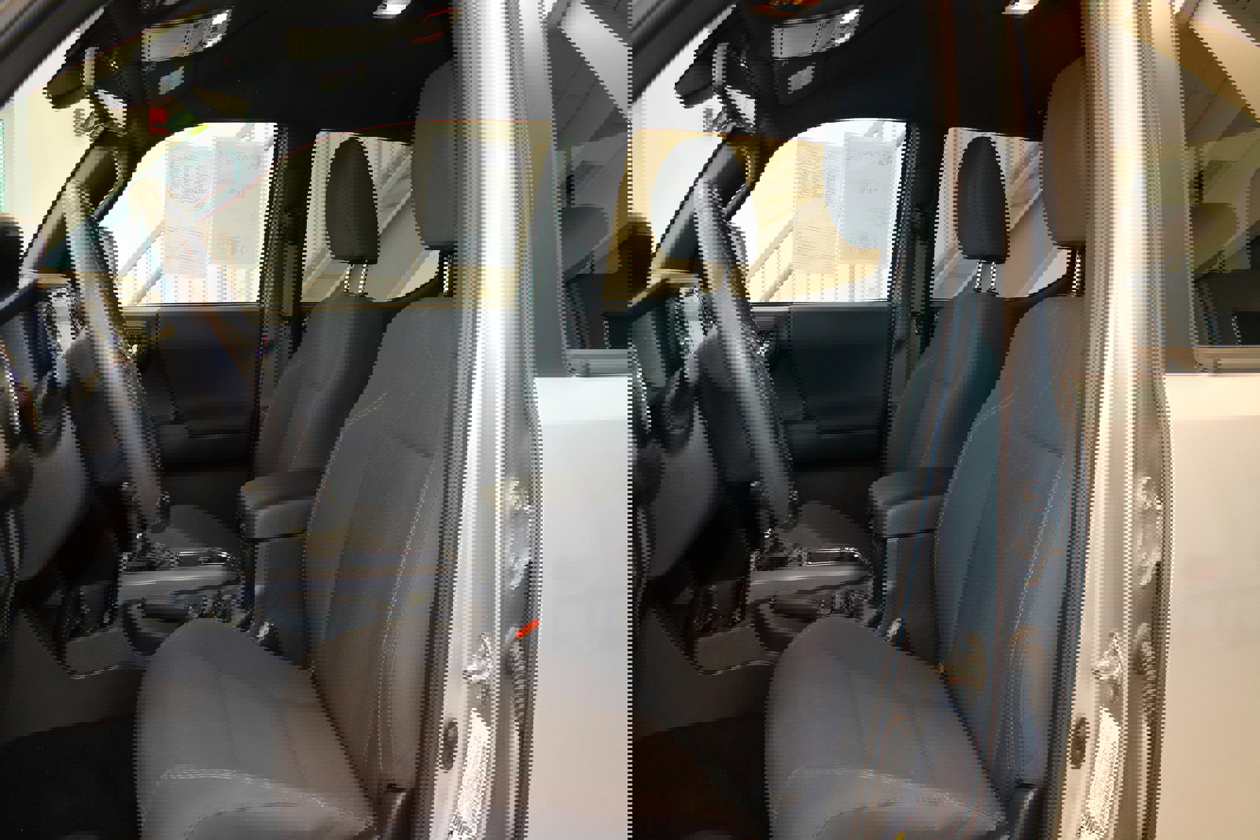 Used 2019 Toyota Tacoma TRD Sport image 6