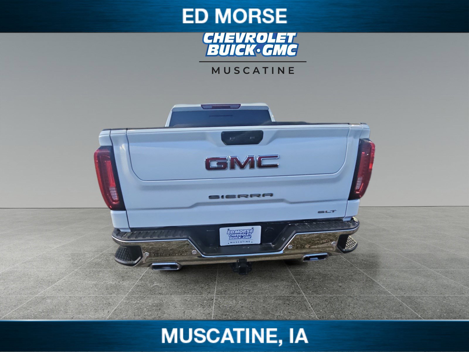 Used 2024 GMC Sierra 1500 SLT w/ SLT Premium Plus Package image 4