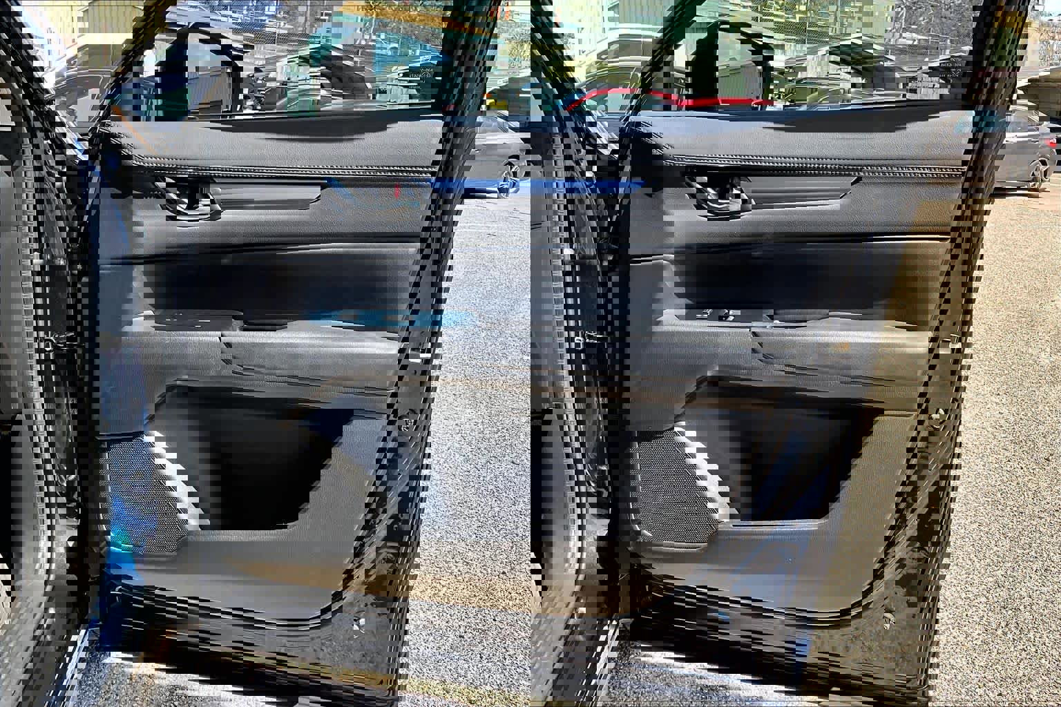 Used 2018 MAZDA CX-5 Touring image 23