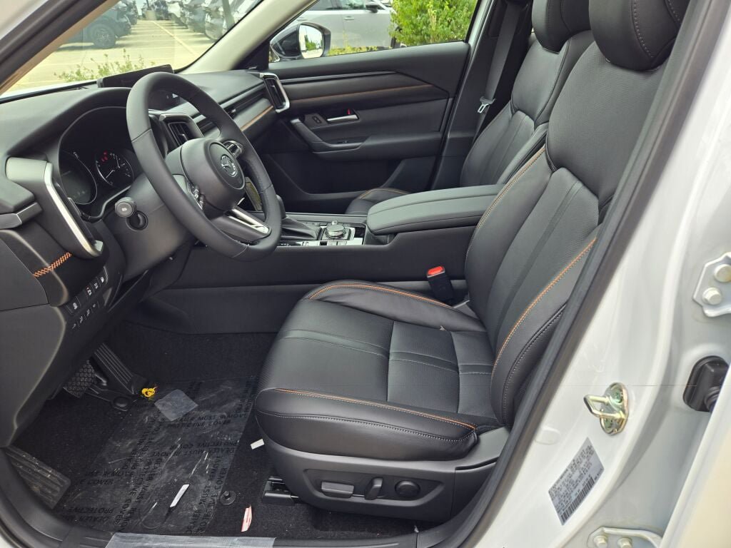 New 2026 MAZDA CX-50 AWD 2.5 Hybrid w/ Cargo Package image 17
