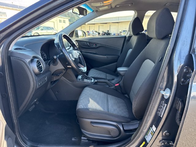 Used 2018 Hyundai Kona SEL AWD/4WD image 17