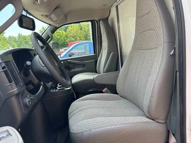 New 2025 Chevrolet Express 3500 w/ Power Convenience Package RWD image 12