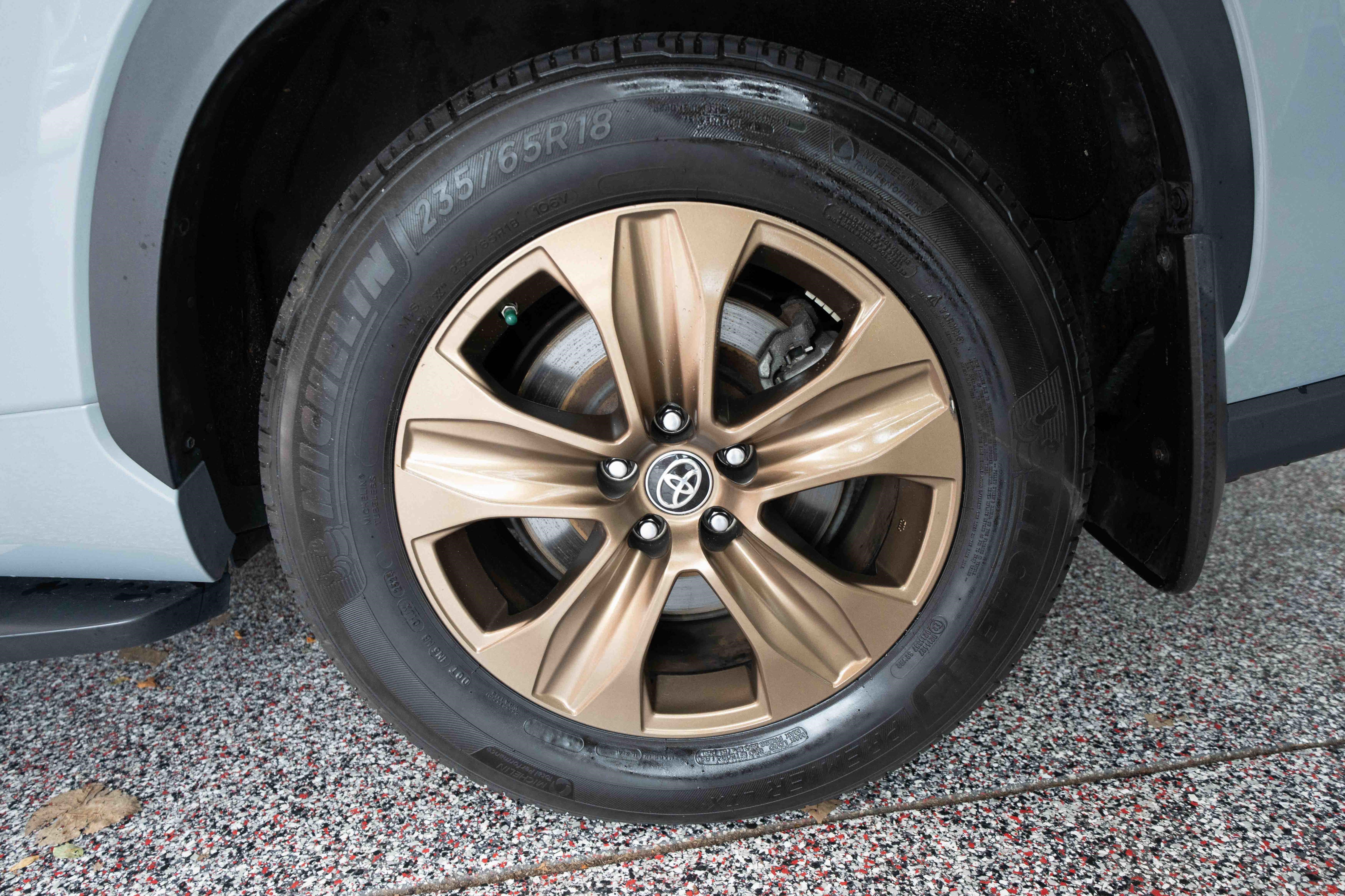Used 2022 Toyota Highlander Bronze Edition AWD/4WD image 30