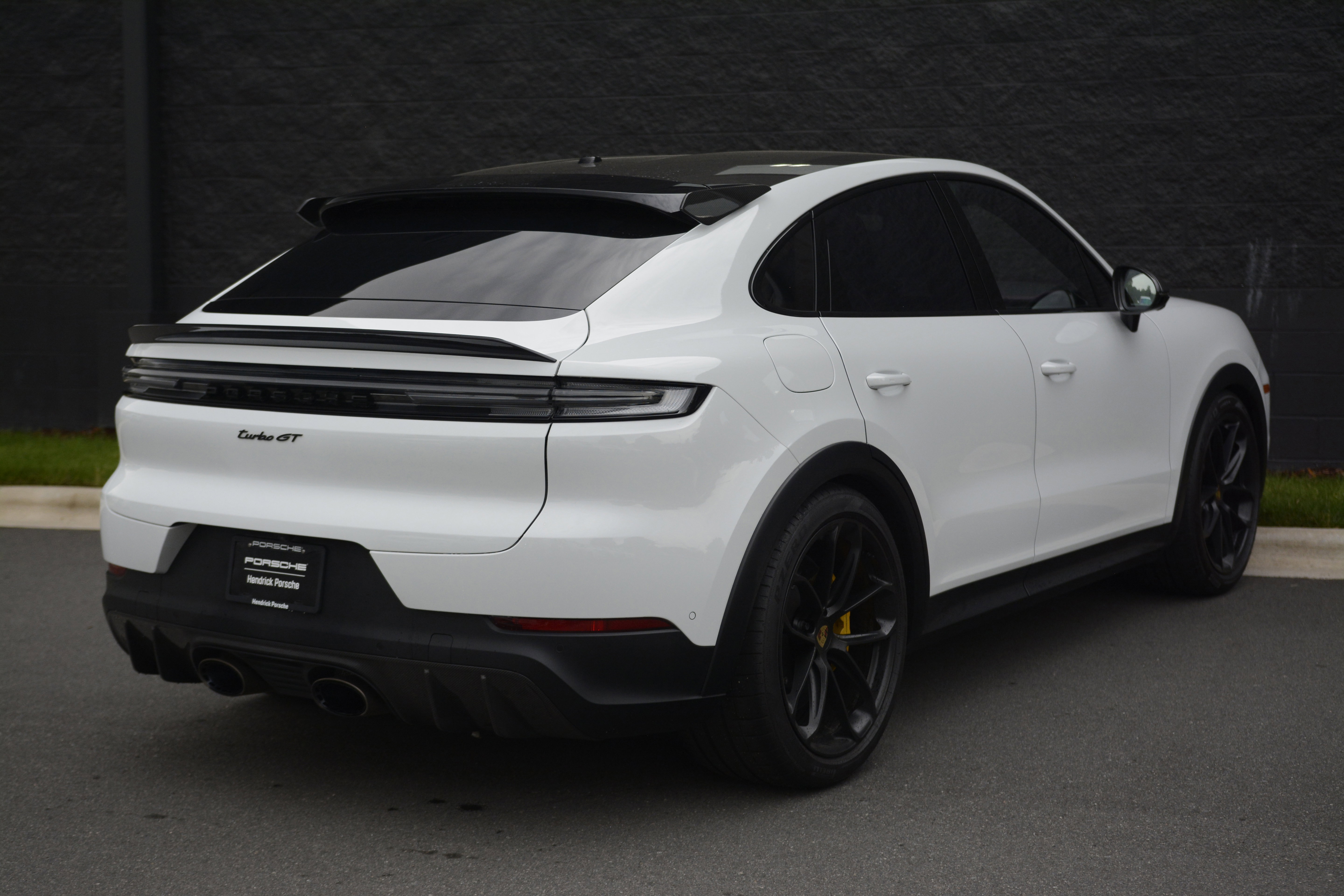 Certified 2024 Porsche Cayenne Turbo GT AWD/4WD image 7