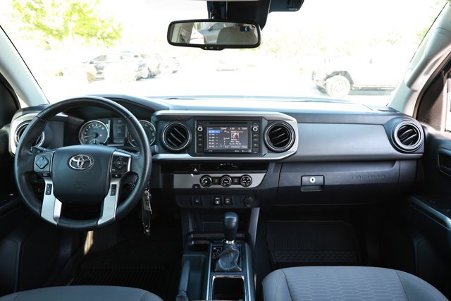 Used 2018 Toyota Tacoma SR5 RWD image 27