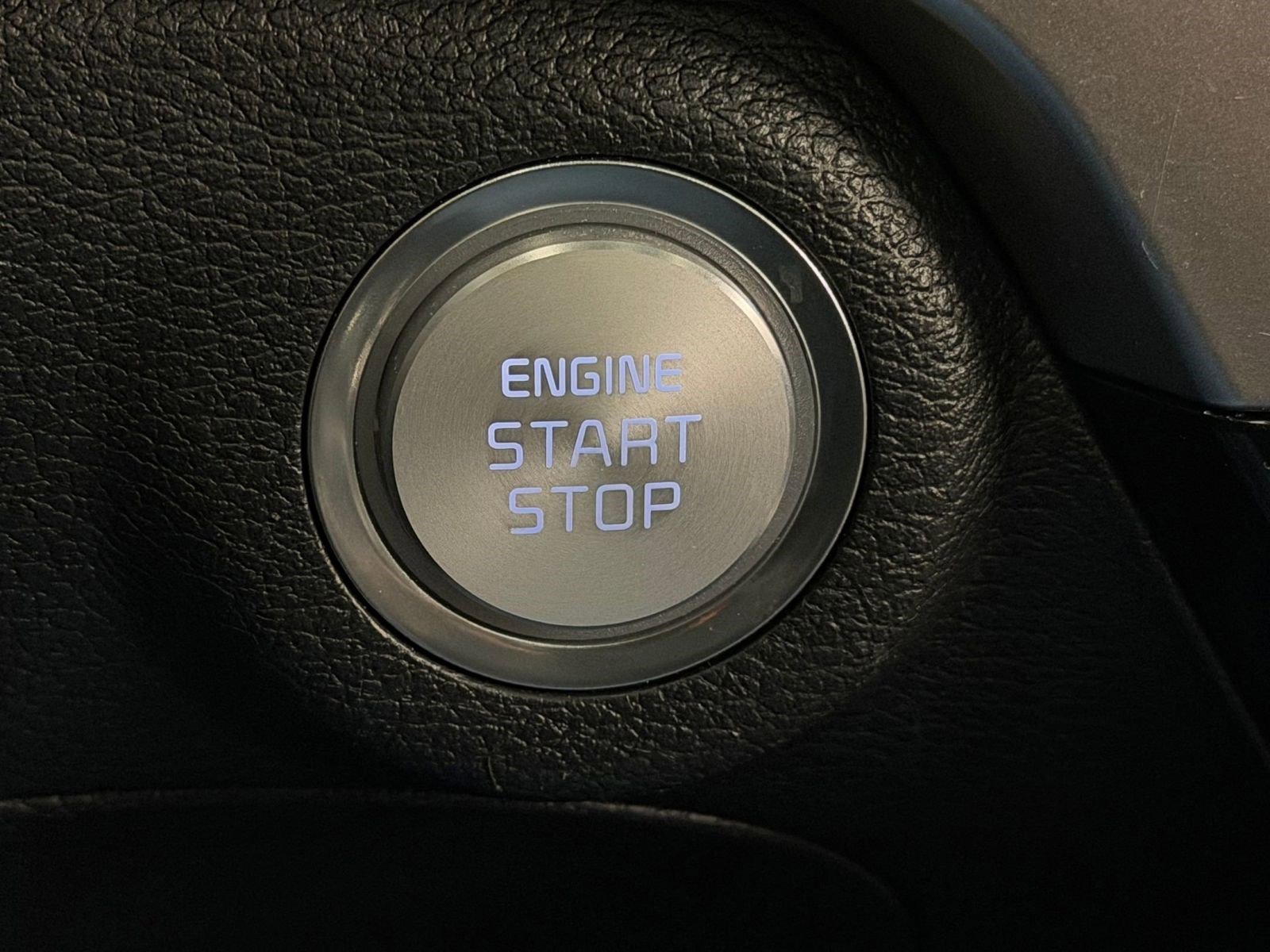 Used 2025 Kia Telluride EX X-Line AWD/4WD image 33