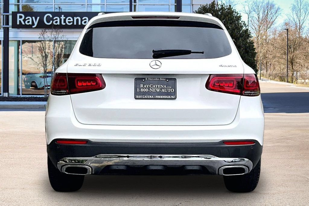 Certified 2022 Mercedes-Benz GLC 300 4MATIC image 4