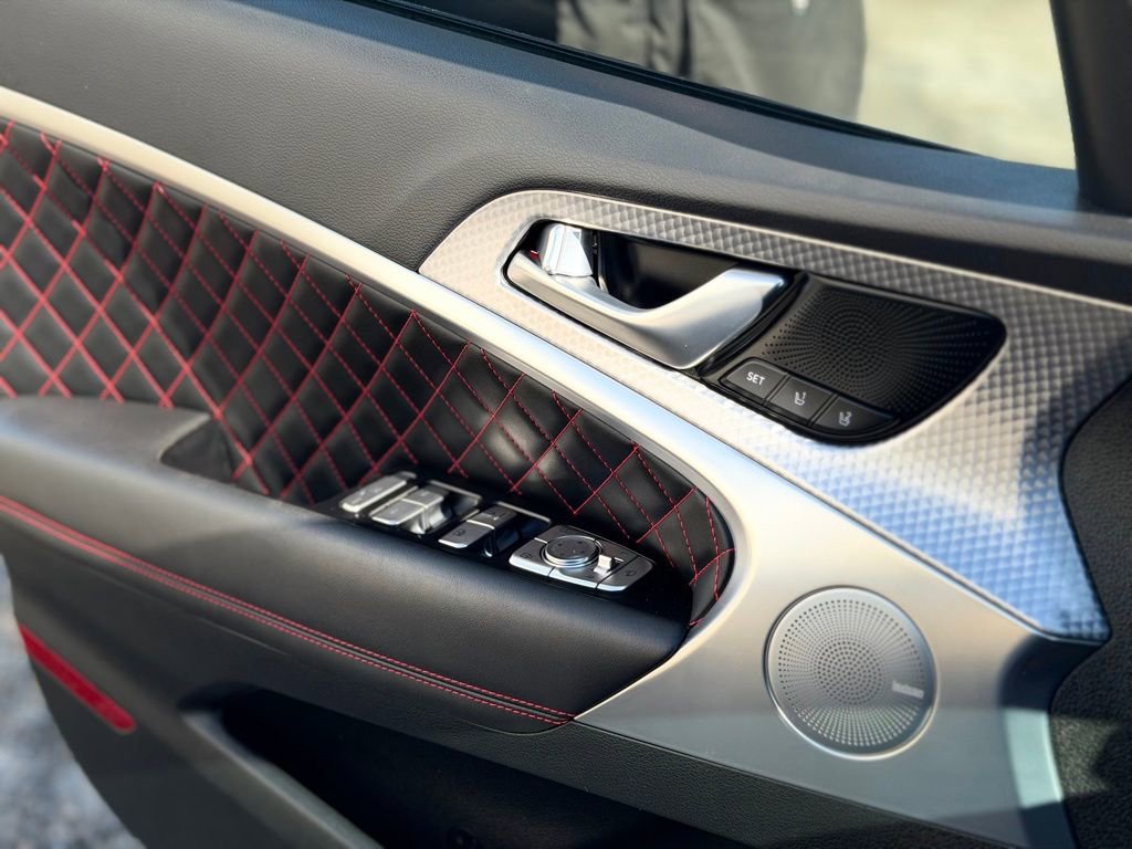 Used 2023 Genesis G70 3.3T w/ Sport Prestige Package image 20