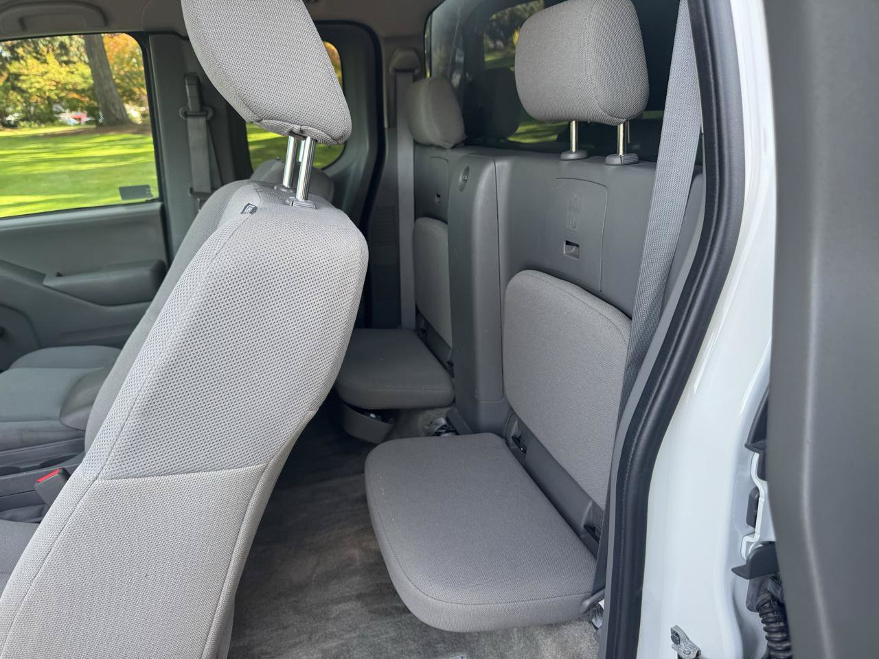 Used 2017 Nissan Frontier S RWD image 11