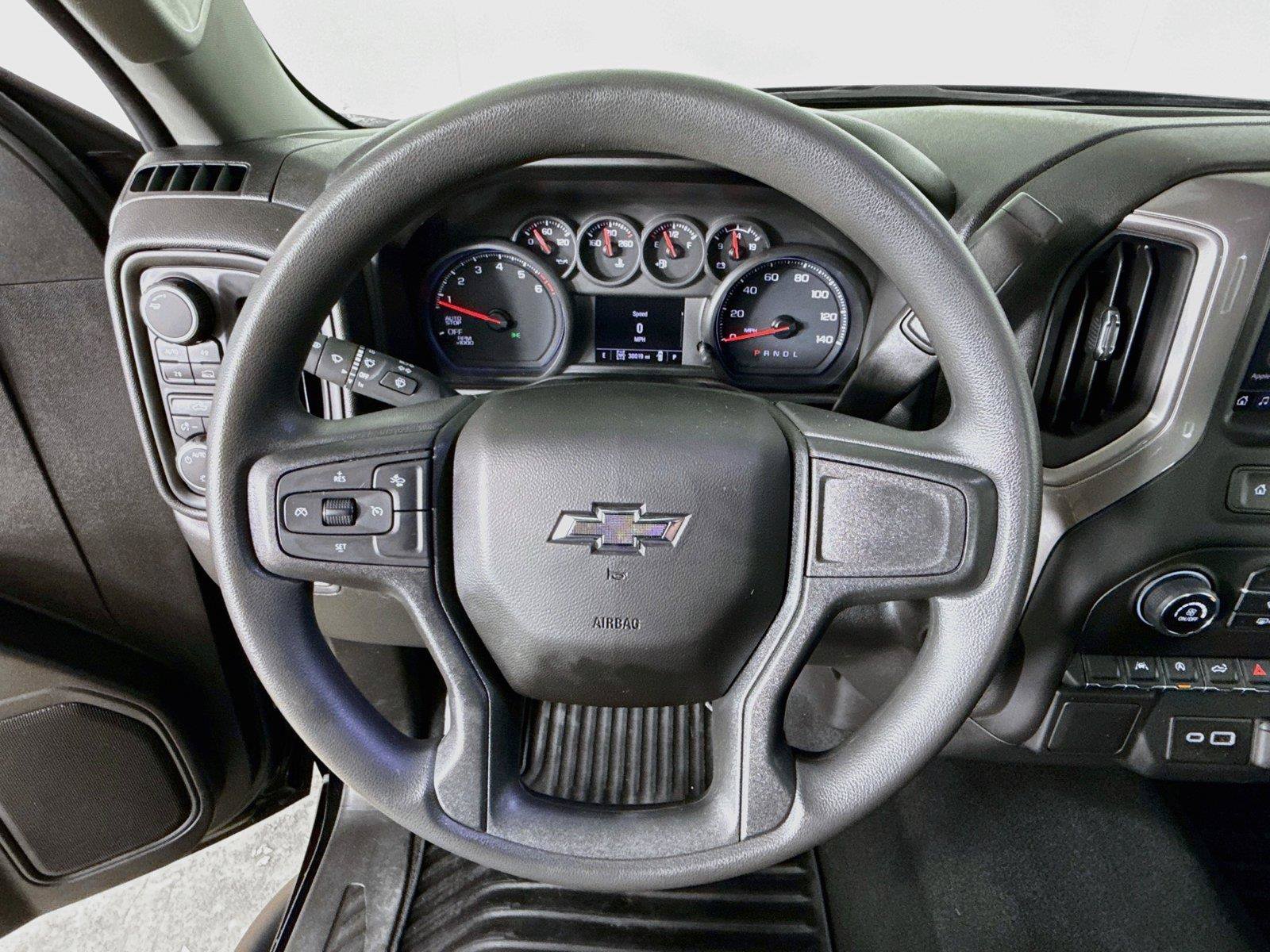 Used 2023 Chevrolet Silverado 1500 Custom w/ Rally Edition AWD/4WD image 4