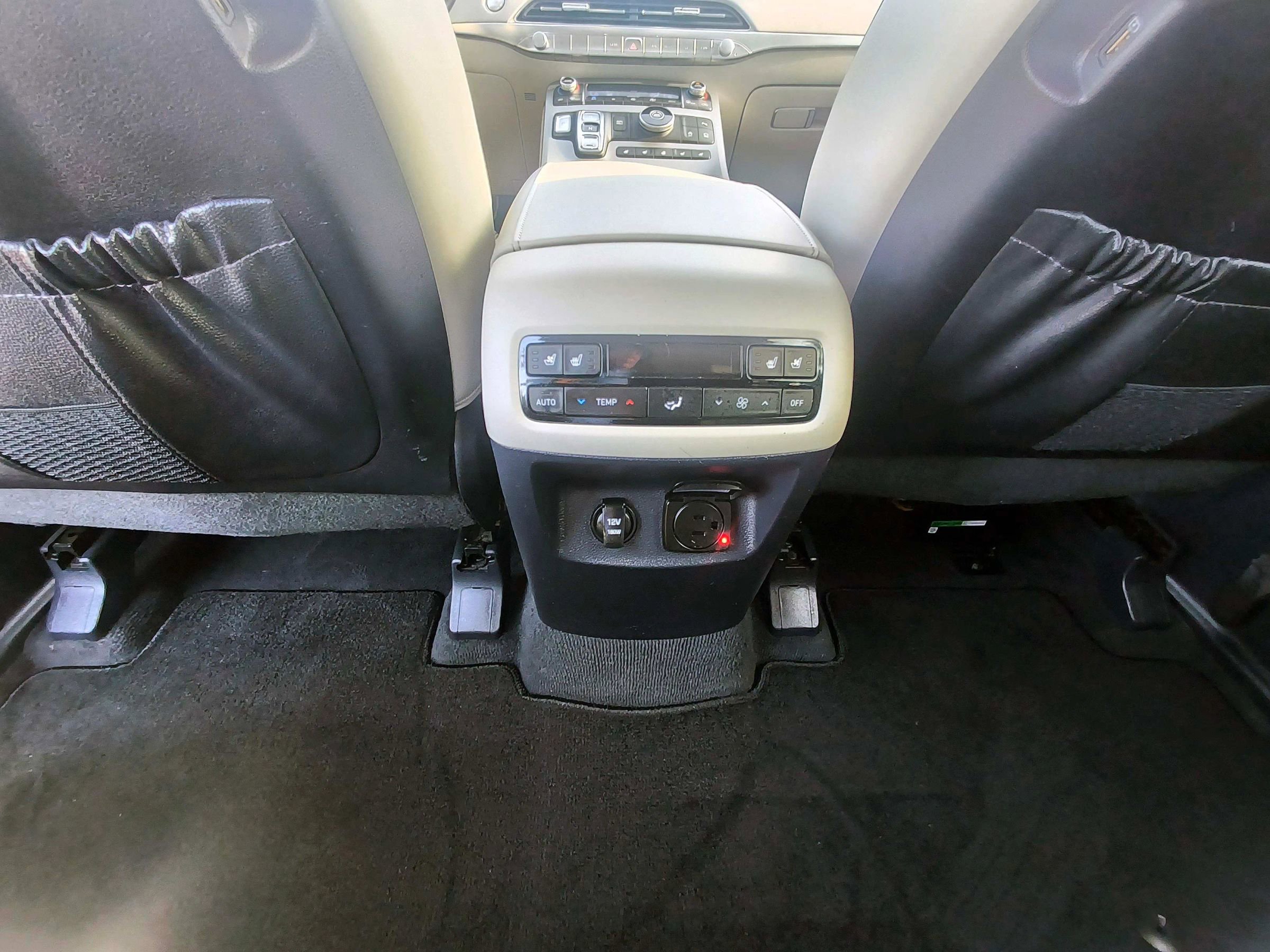 Used 2022 Hyundai Palisade Calligraphy w/ Cargo Package FWD image 31