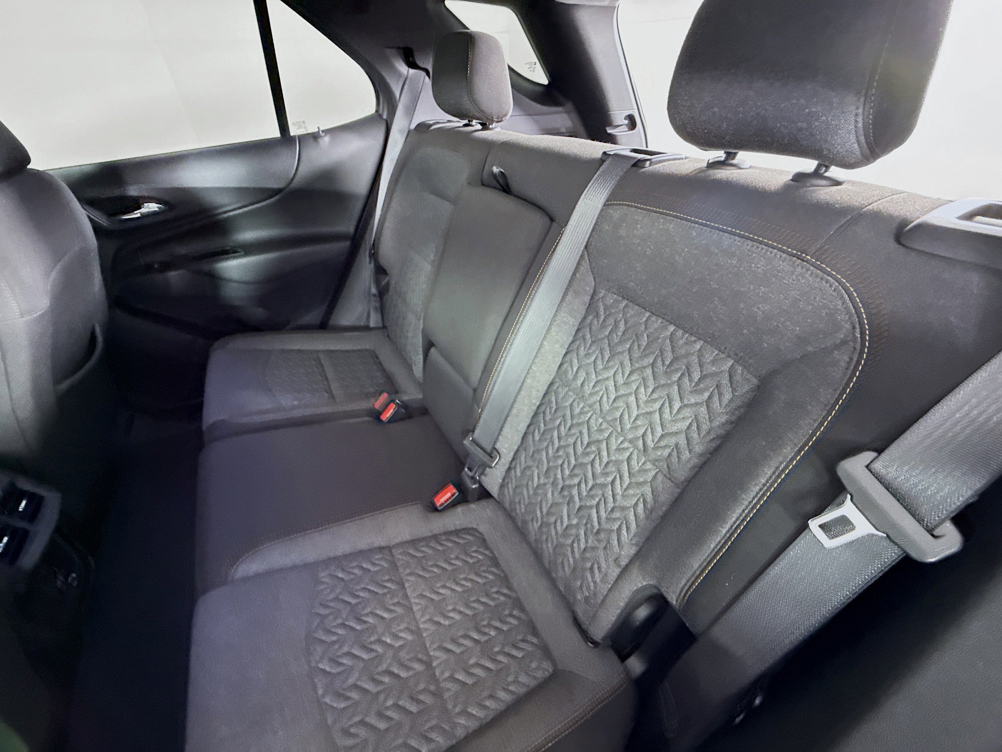 Used 2024 Chevrolet Equinox LT image 28