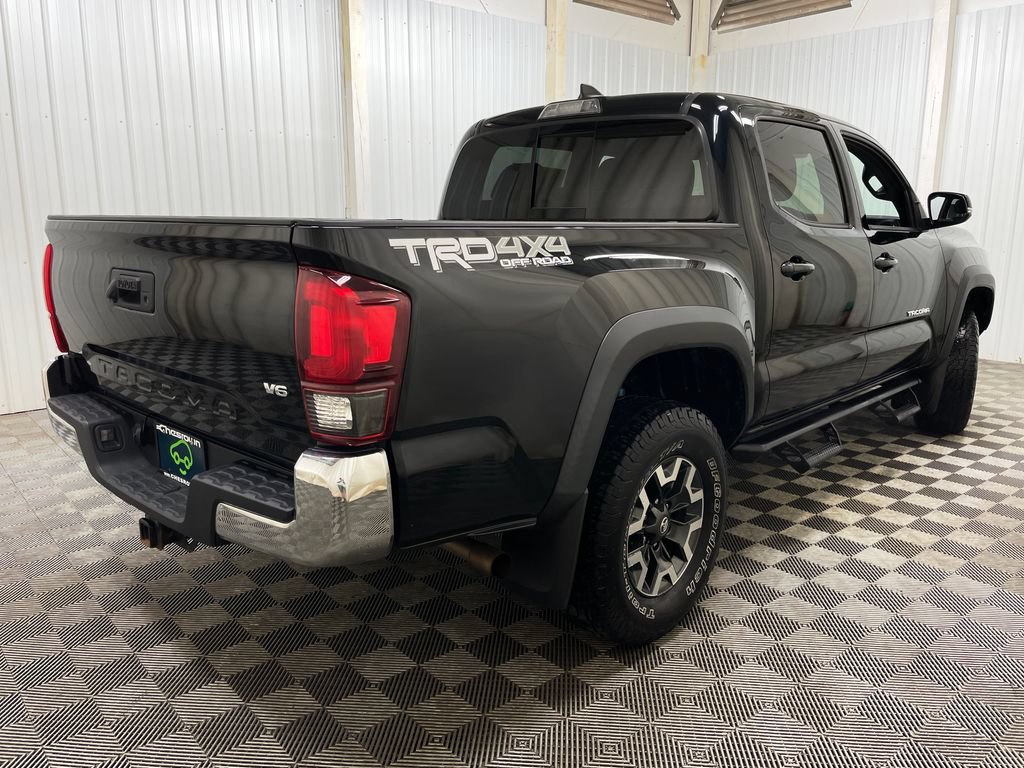 Used 2019 Toyota Tacoma TRD Off-Road AWD/4WD image 18