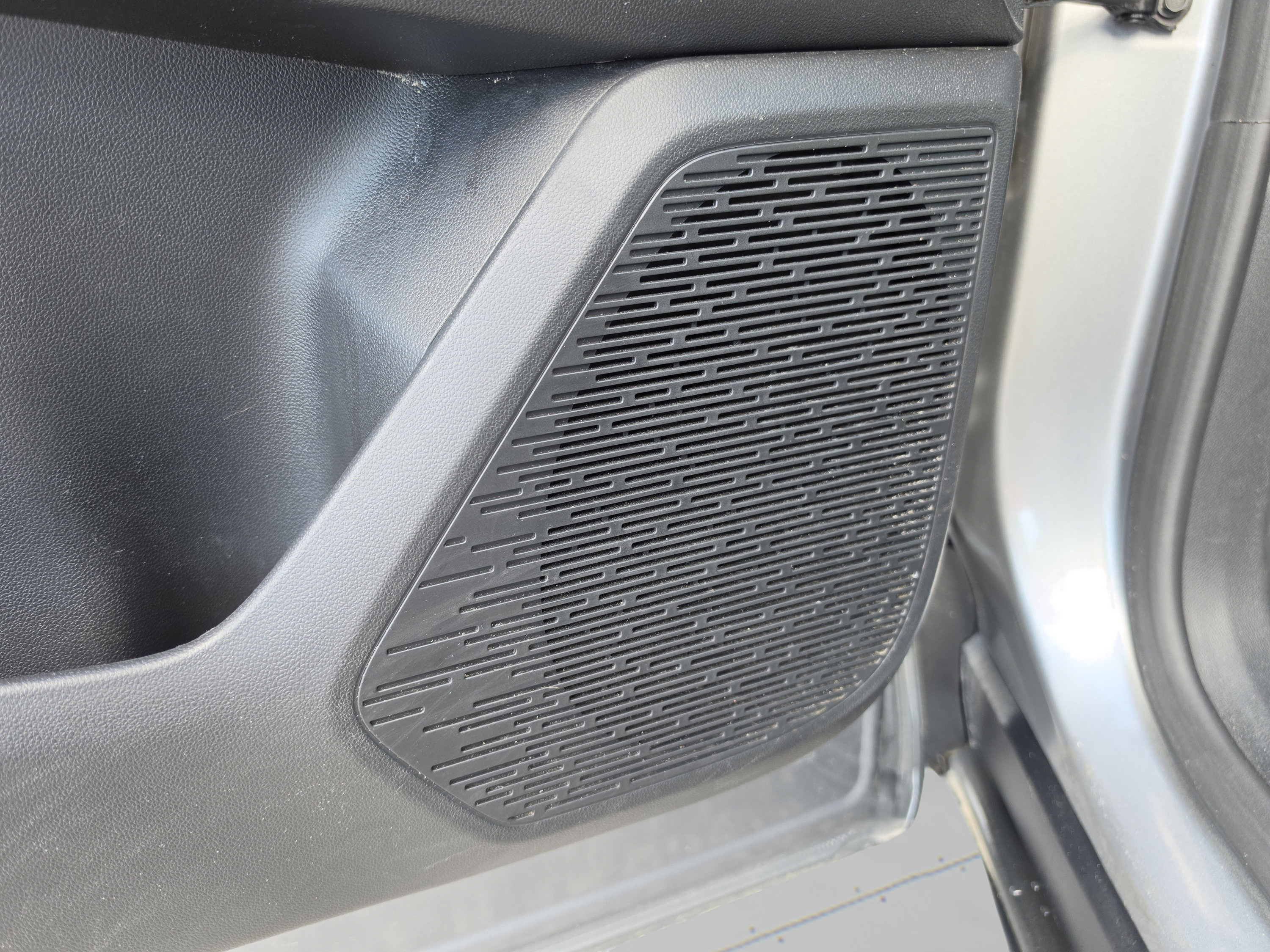 Used 2026 Chevrolet Equinox LT FWD image 23