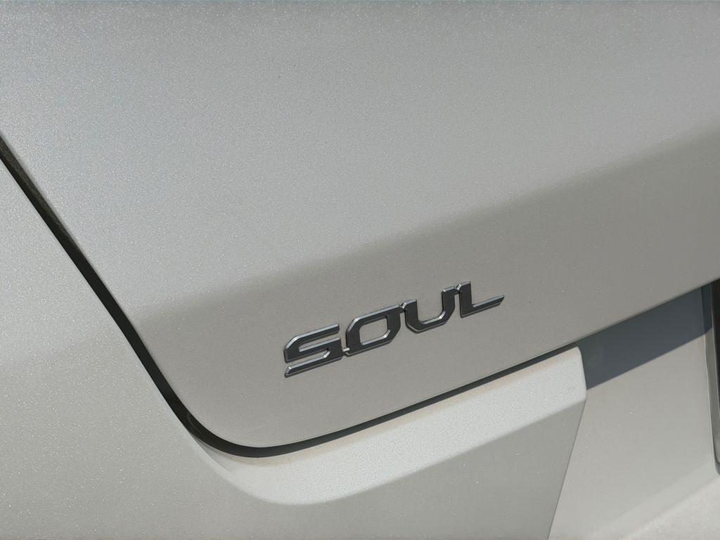 Used 2023 Kia Soul EX FWD image 34