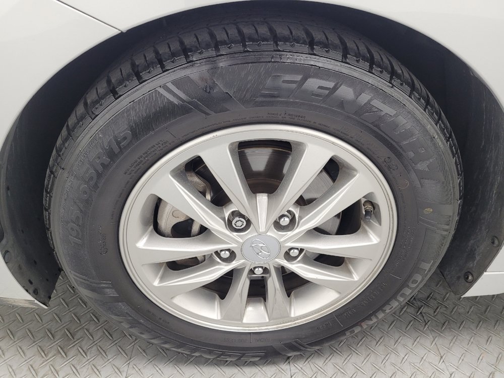 Used 2019 Hyundai Elantra ECO w/ Cargo Package FWD image 31