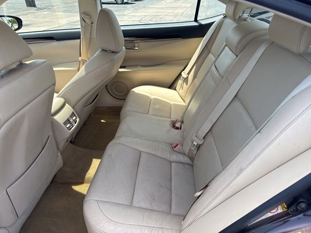 Used 2013 Lexus ES 350 w/ Luxury Pkg FWD image 12