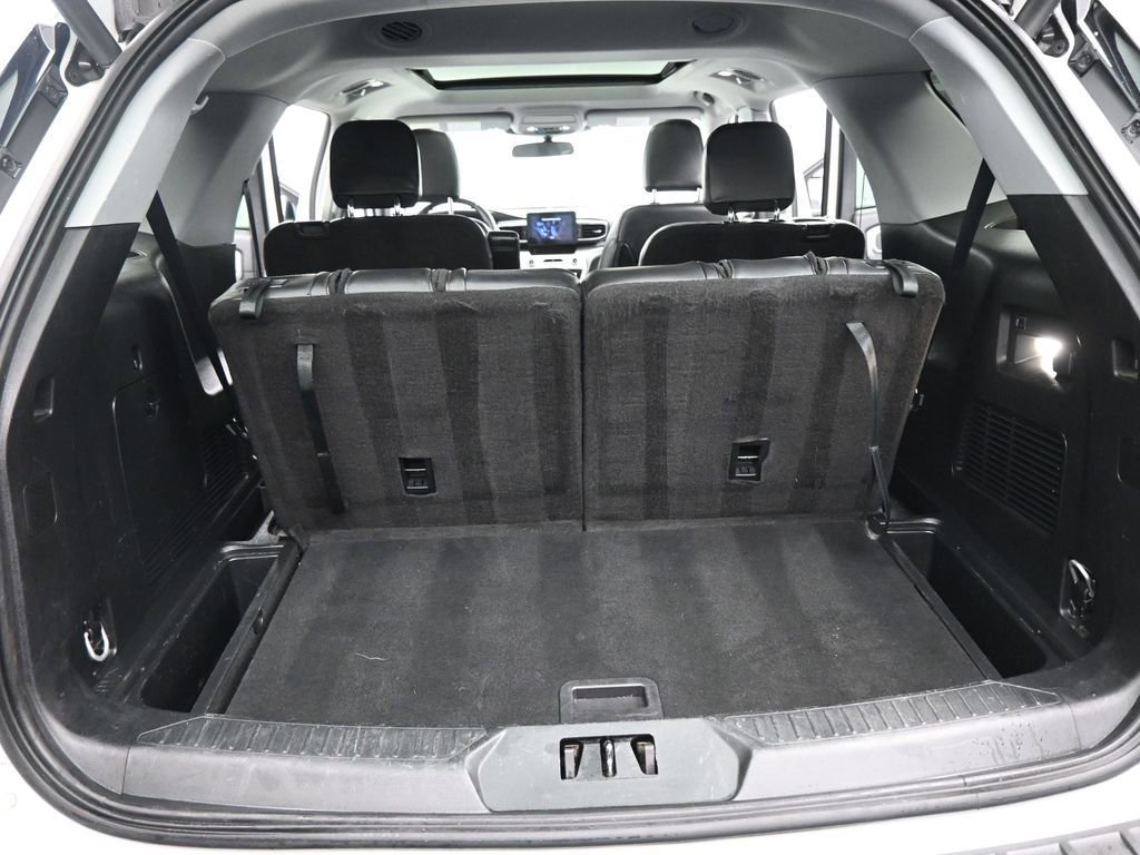 Certified 2023 Ford Explorer XLT w/ Equipment Group 202A image 24