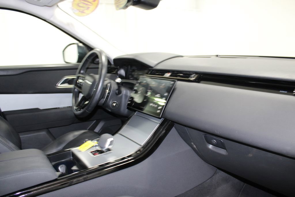 Used 2024 Land Rover Range Rover Velar S image 23