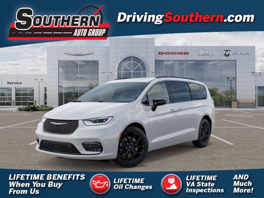 New 2026 Chrysler Pacifica Limited w/ S Appearance Package