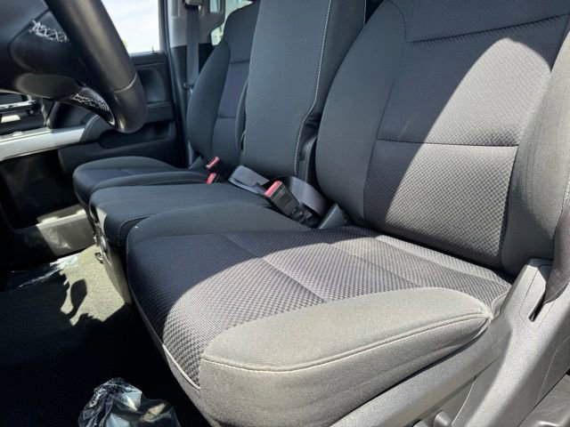 Used 2016 Chevrolet Silverado 3500 LT w/ LT Convenience Package AWD/4WD image 5