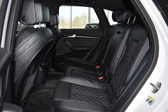 Used 2025 Audi SQ5 Premium Plus w/ Premium Plus Package image 33