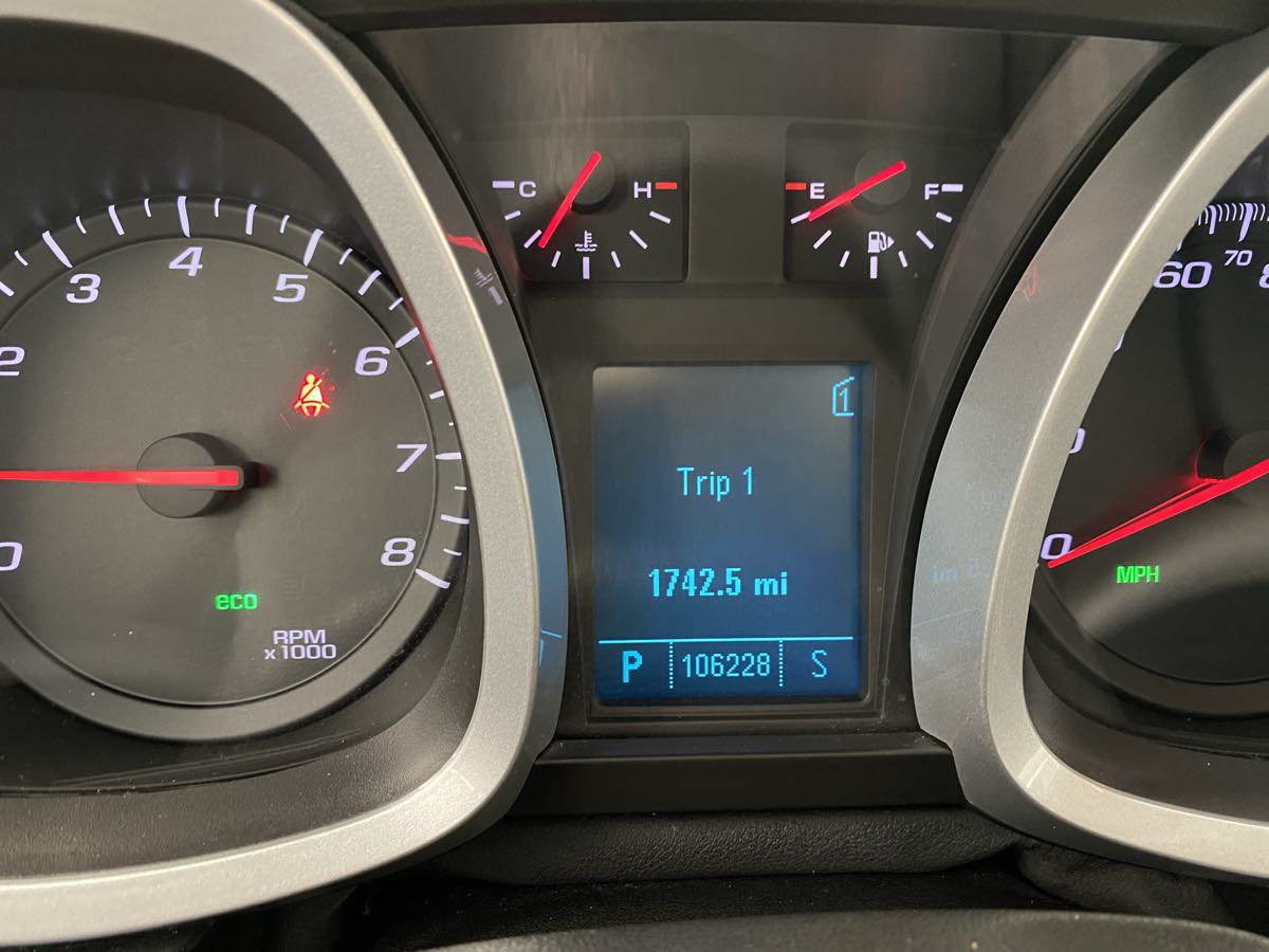Used 2011 Chevrolet Equinox LT FWD image 14