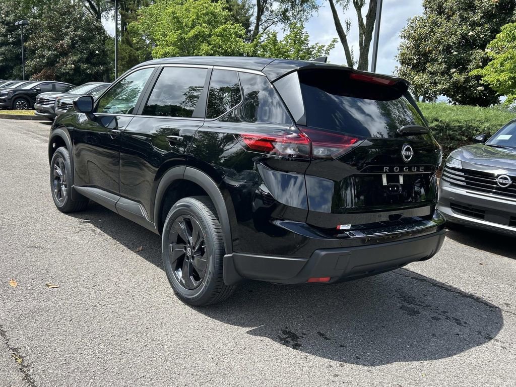 New 2026 Nissan Rogue SV FWD image 5