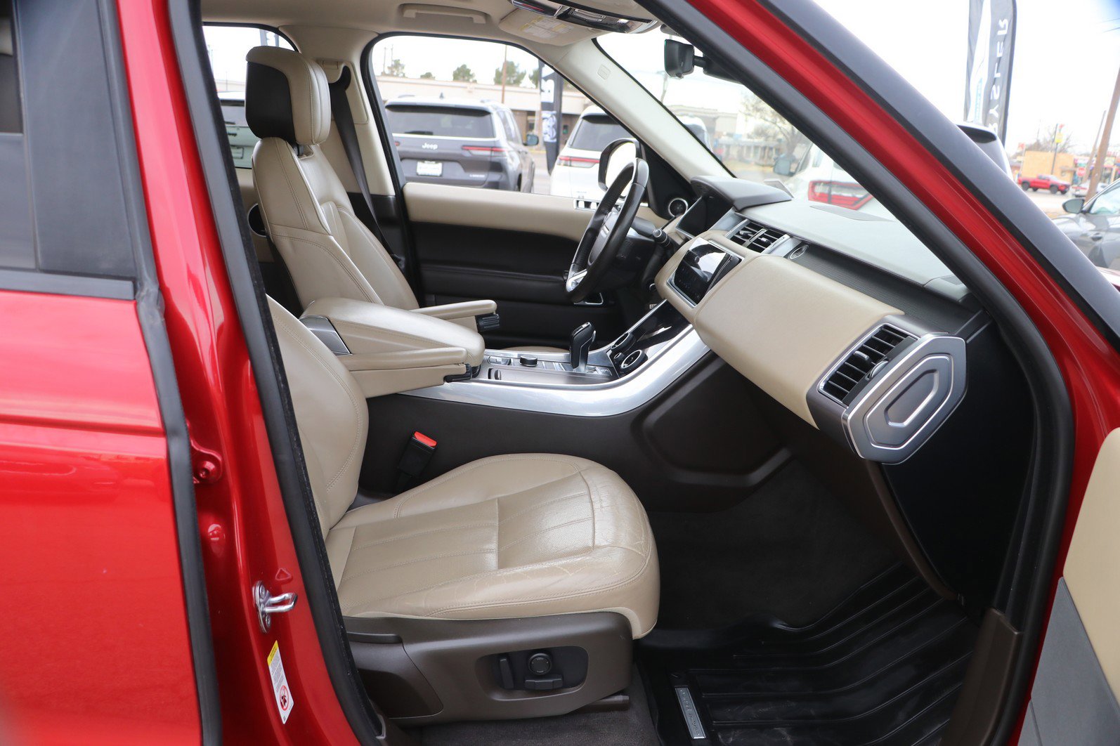 Used 2019 Land Rover Range Rover Sport HSE image 36