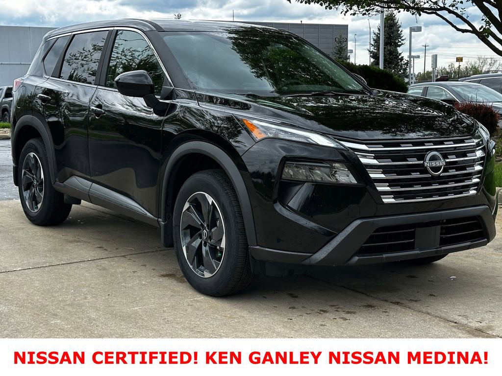 Certified 2026 Nissan Rogue SV AWD/4WD image 1