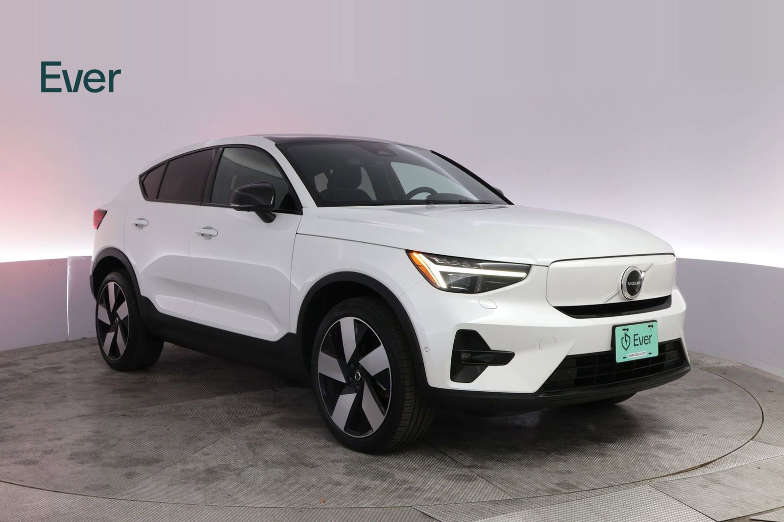 Used 2023 Volvo C40 P8 Recharge Ultimate AWD/4WD image 13