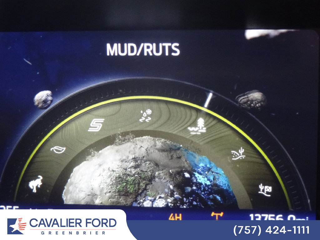 Certified 2024 Ford Bronco Wildtrak AWD/4WD image 39