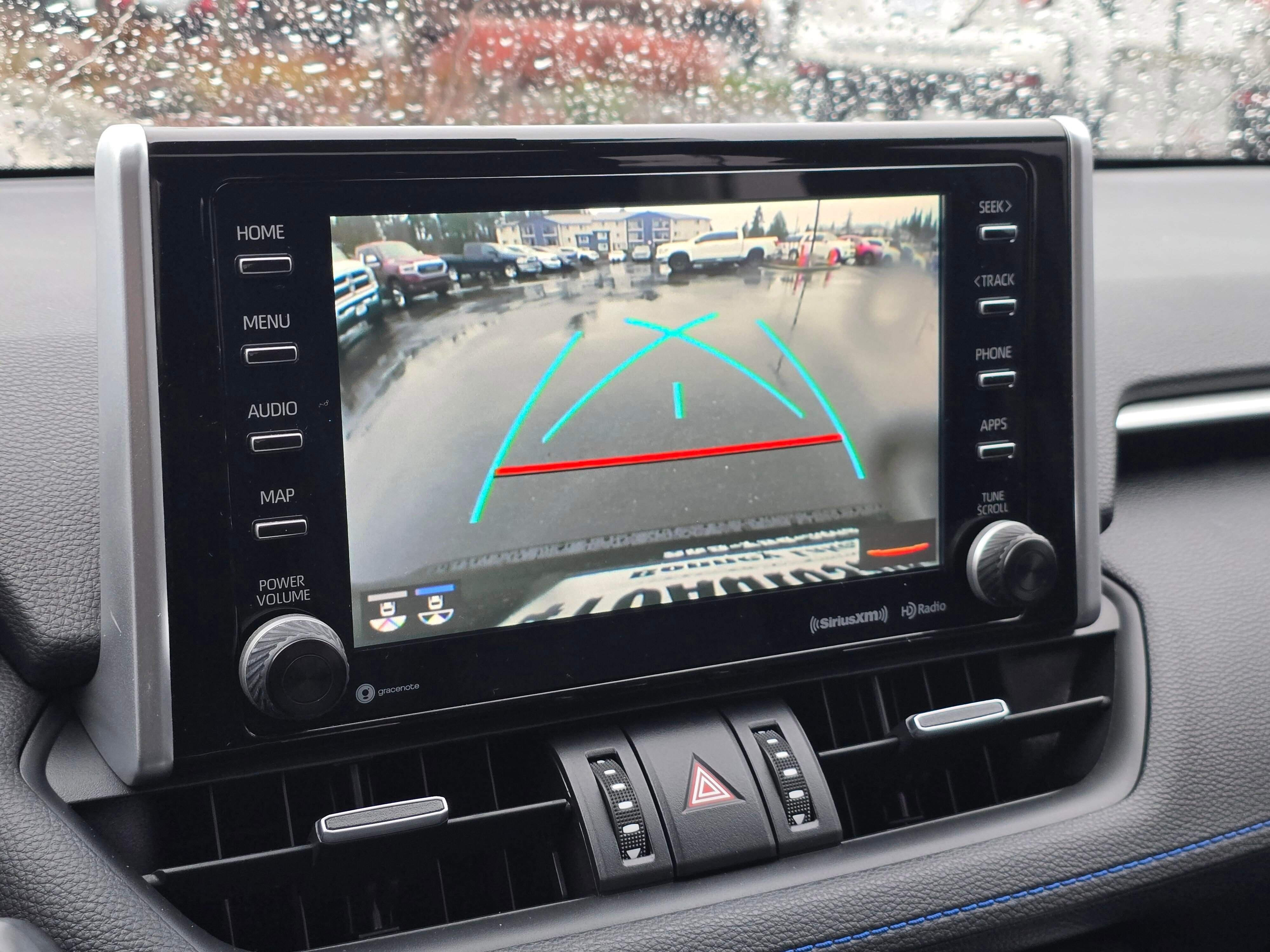 Used 2020 Toyota RAV4 XSE w/ XSE Grade Weather Package AWD/4WD image 18