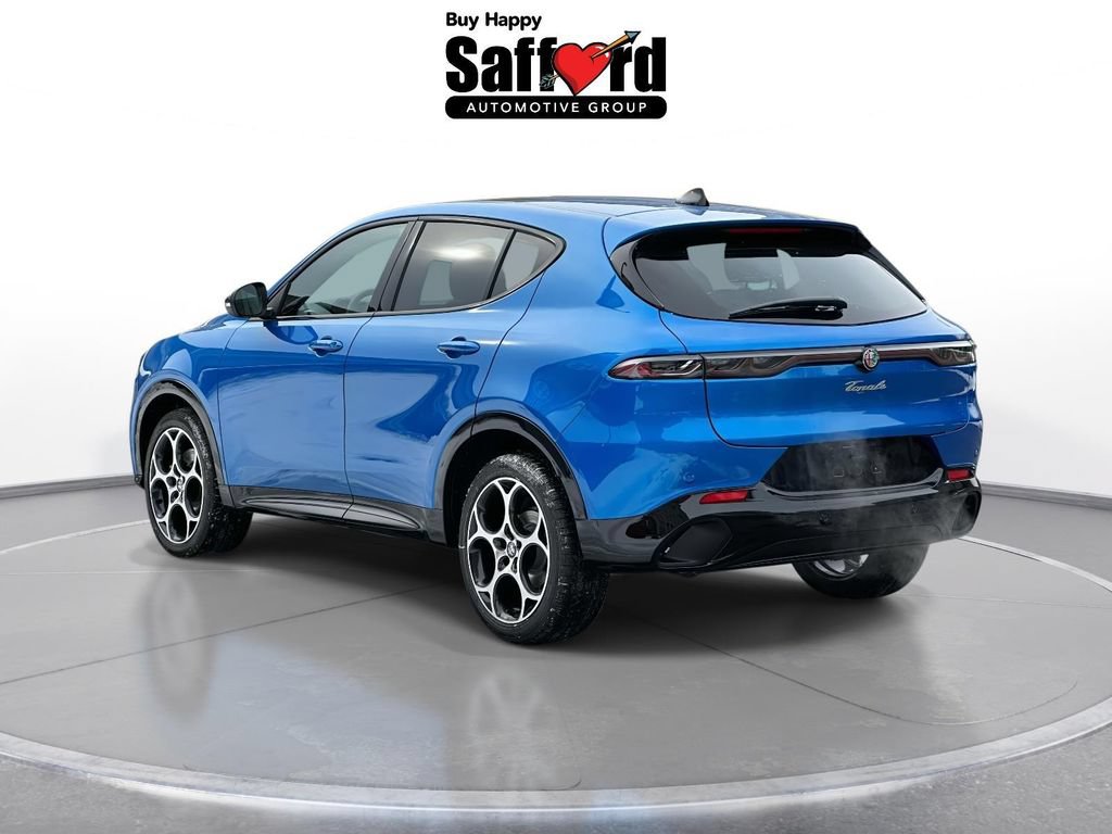 New 2025 Alfa Romeo Tonale w/ Premium Package AWD/4WD image 16