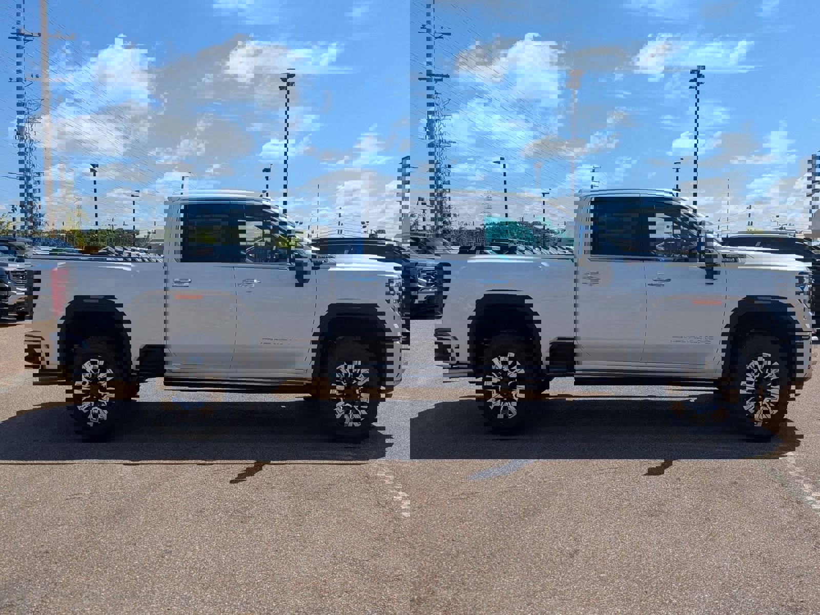 New 2025 GMC Sierra 2500 Denali w/ Denali Reserve Package image 7