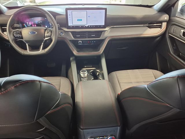Used 2025 Ford Explorer ST-Line AWD/4WD image 20