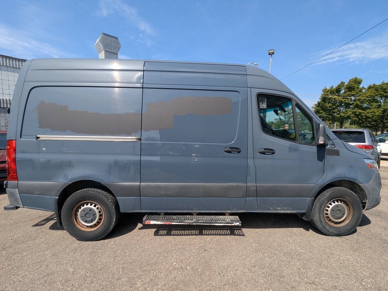 Used 2019 Mercedes-Benz Sprinter 144 image 8