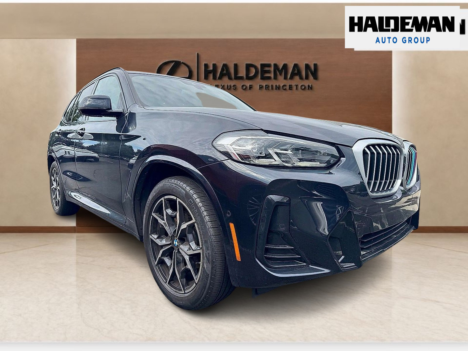Used 2023 BMW X3 xDrive30i w/ M Sport Package AWD/4WD image 1