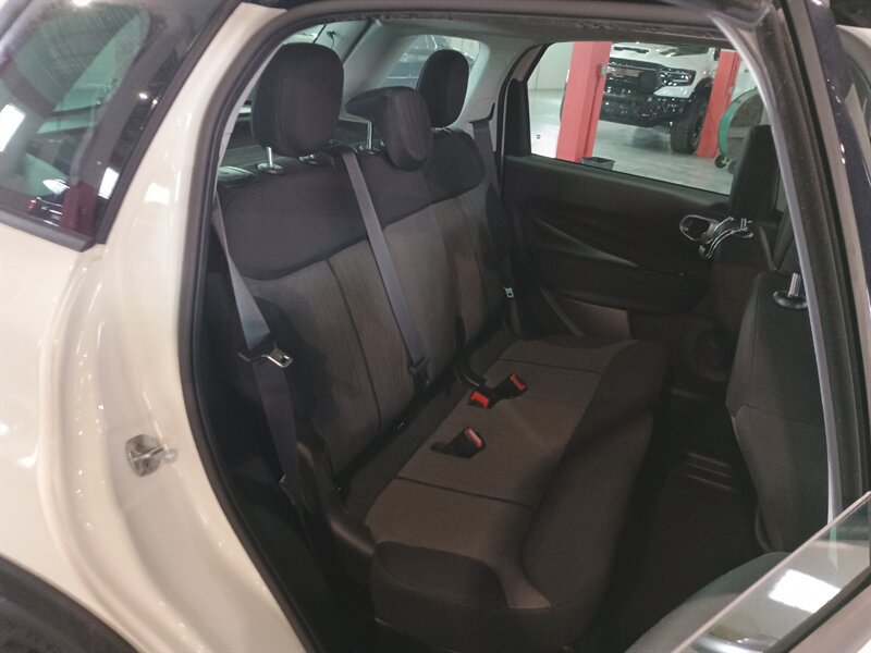 Used 2015 FIAT 500L Trekking FWD image 28