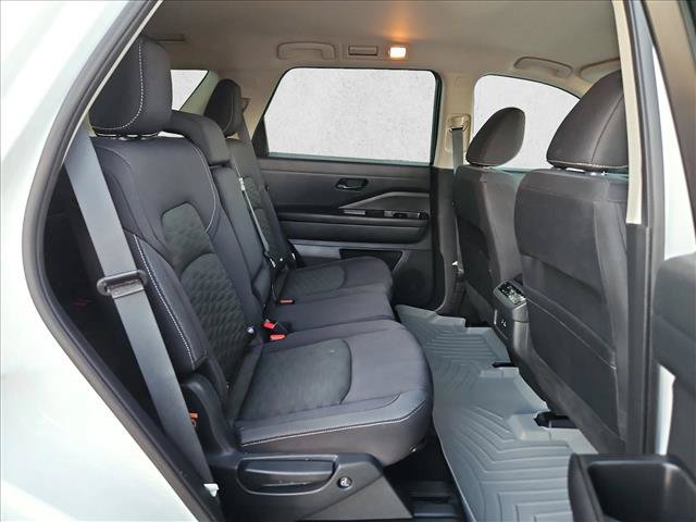 Used 2024 Nissan Pathfinder SV w/ Black Appearance Package FWD image 20