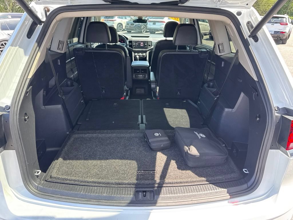 Used 2023 Volkswagen Atlas SEL Premium AWD/4WD image 13
