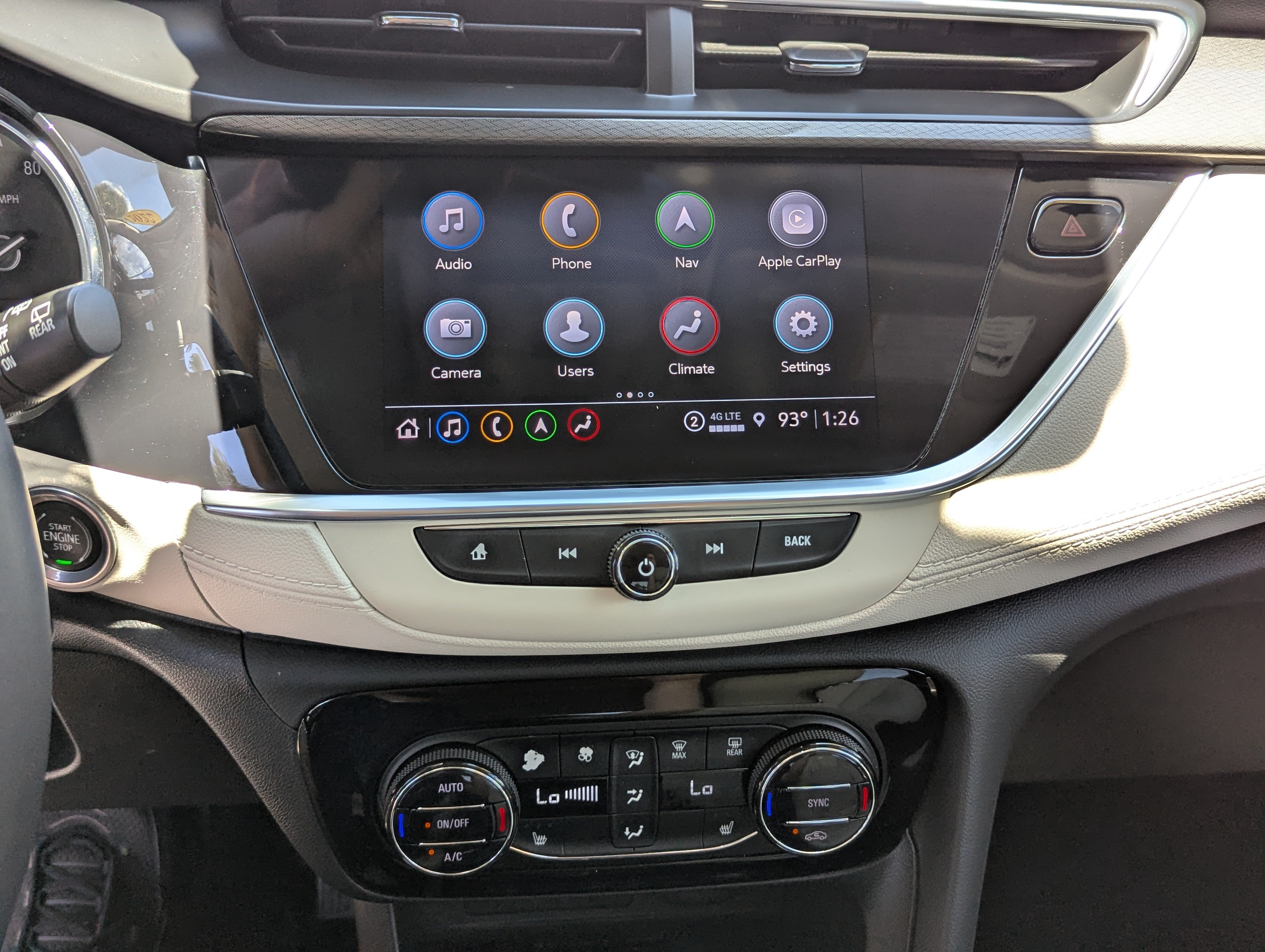 Used 2022 Buick Encore GX Essence w/ Advanced Technology Package FWD image 21