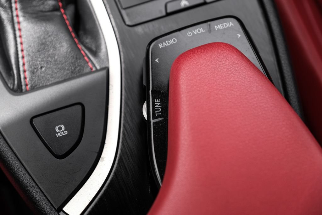 Used 2019 Lexus UX 200 F Sport w/ F Sport Premium Package FWD image 31