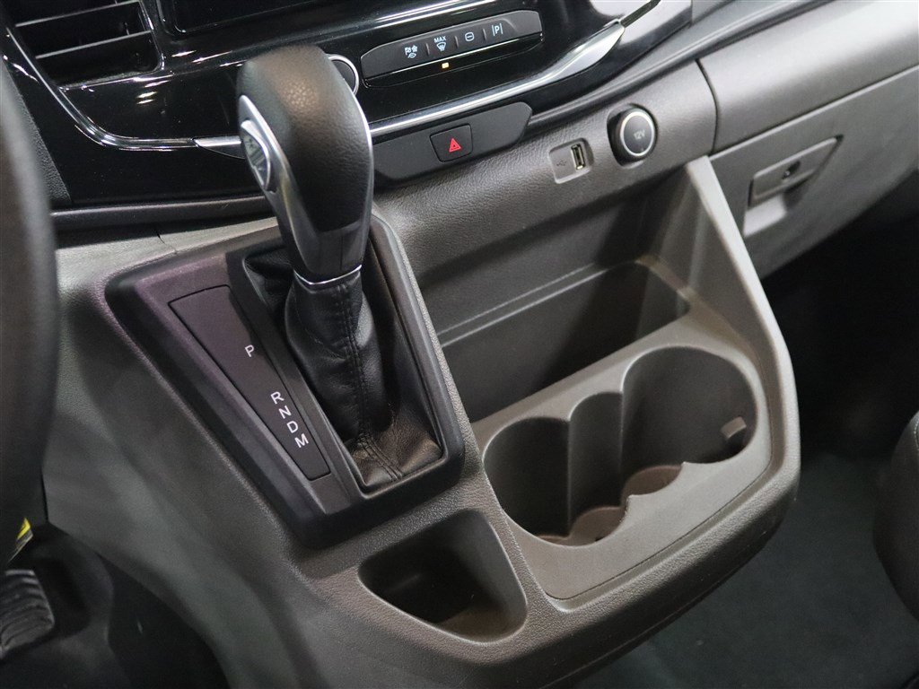 Used 2023 Ford Transit 350 XLT image 38